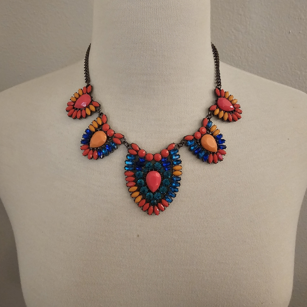 Vintage Vibrant Stella n Dot Multicolored Cabochon Bib Necklace
